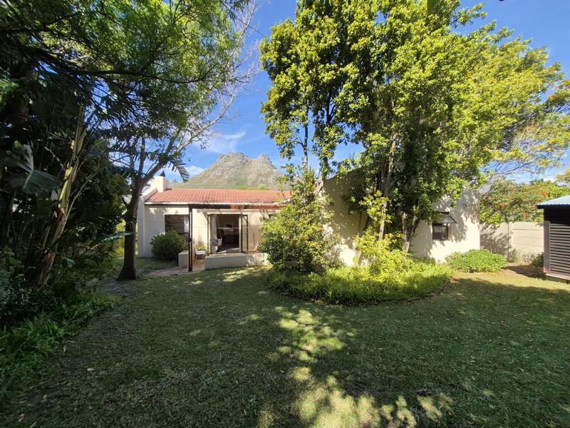 To Let 3 Bedroom Property for Rent in Hout Bay Western Cape